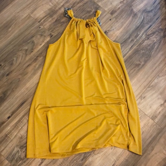 Mt Collection dress - Picture 5 of 8